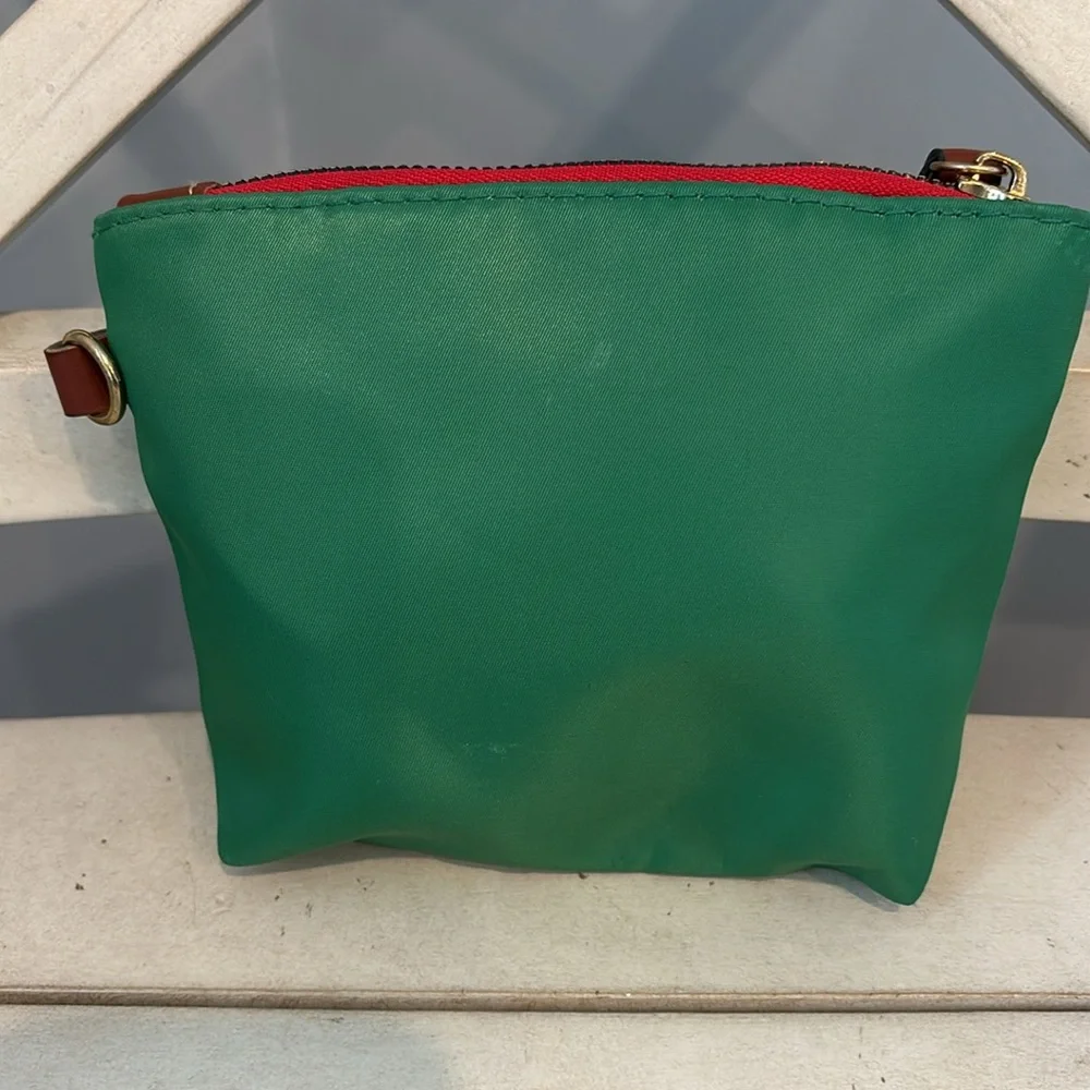 💚Dooney & Bourke Green Zip Cosmetic pouch - Picture 3 of 7
